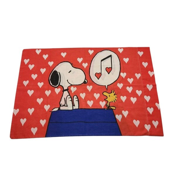 Vintage Set of 2 Peanuts Snoopy and Woodstock Hearts Pillow Case and Full Gang - Picture 3 of 15